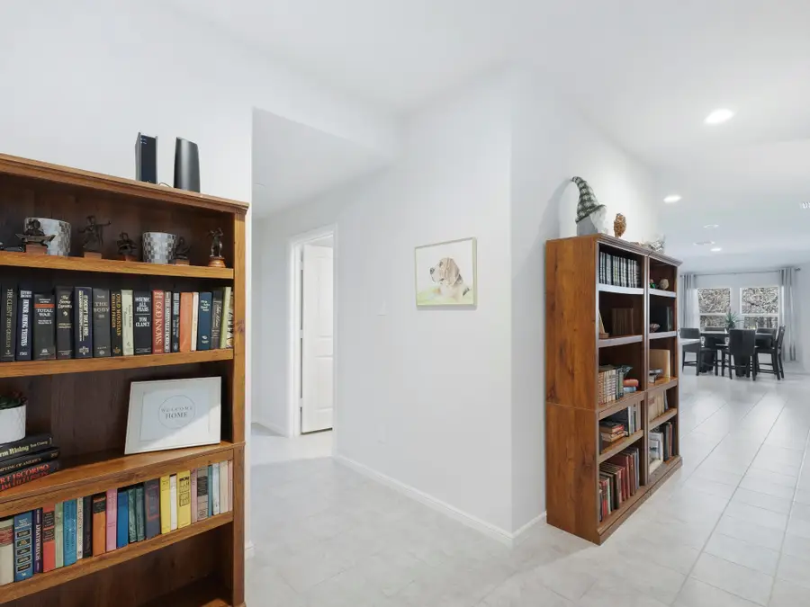 220 Abingdon Street, Azle, TX 76020 - #3