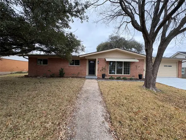 2112 Lenamon Street, Waco, TX 76710