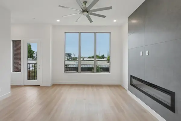 13351 Goodland Street #103, Dallas, TX 75234