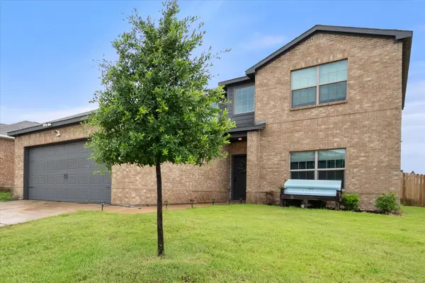 1947 Hollywood Drive, Seagoville, TX 75159