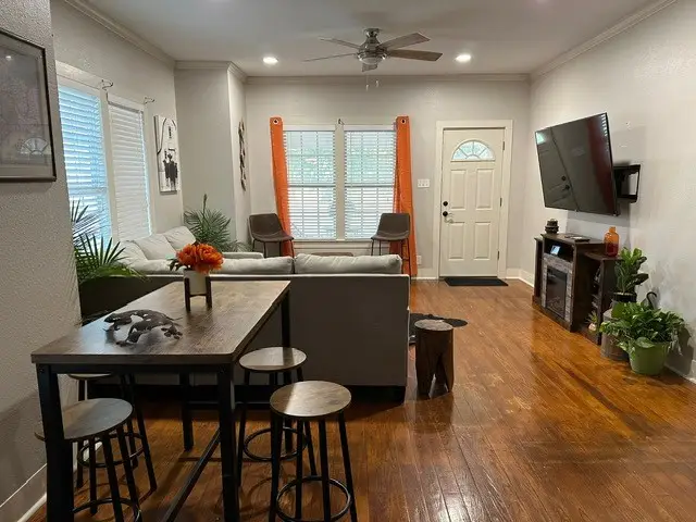 613 N Main Street, Muenster, TX 76252 - #1