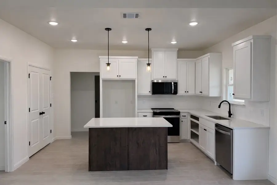 252 Yawney Drive, Lipan, TX 76462 - #2