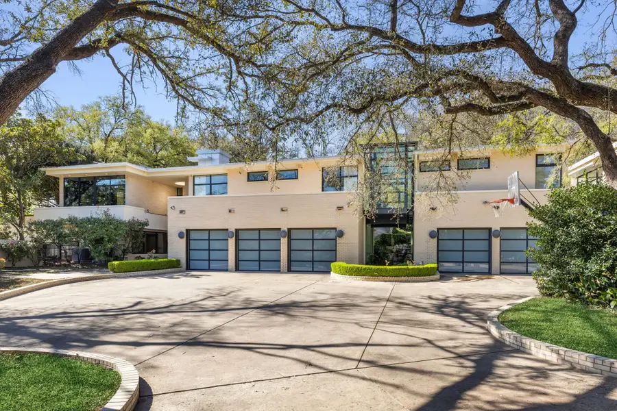 2100 Indian Creek Drive, Westover Hills, TX 76107 - #2