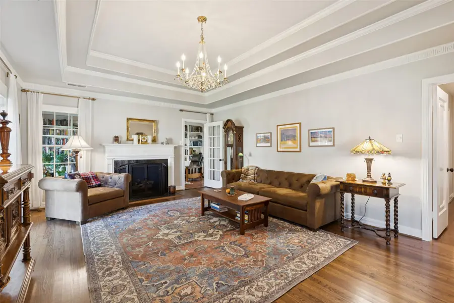 4623 S Versailles Avenue, Highland Park, TX 75209 - #2