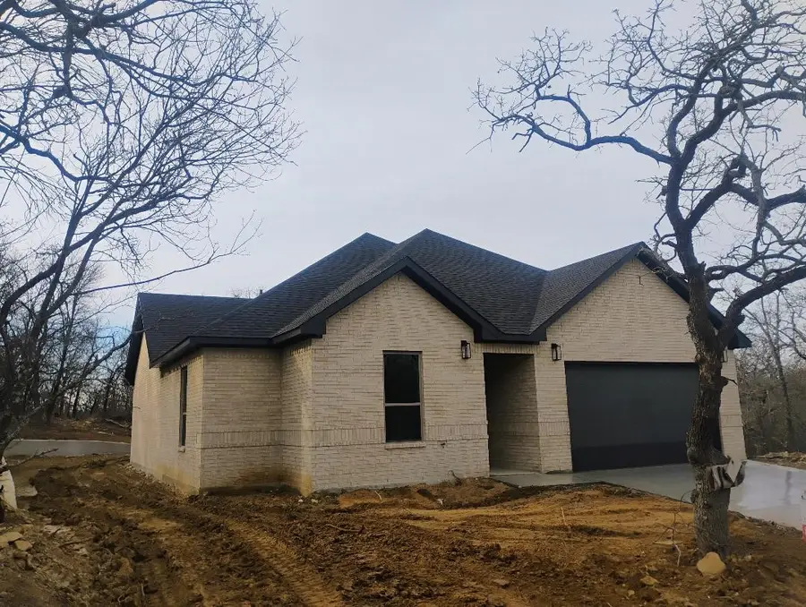 146 Hauser Place, Runaway Bay, TX 76426 - #2