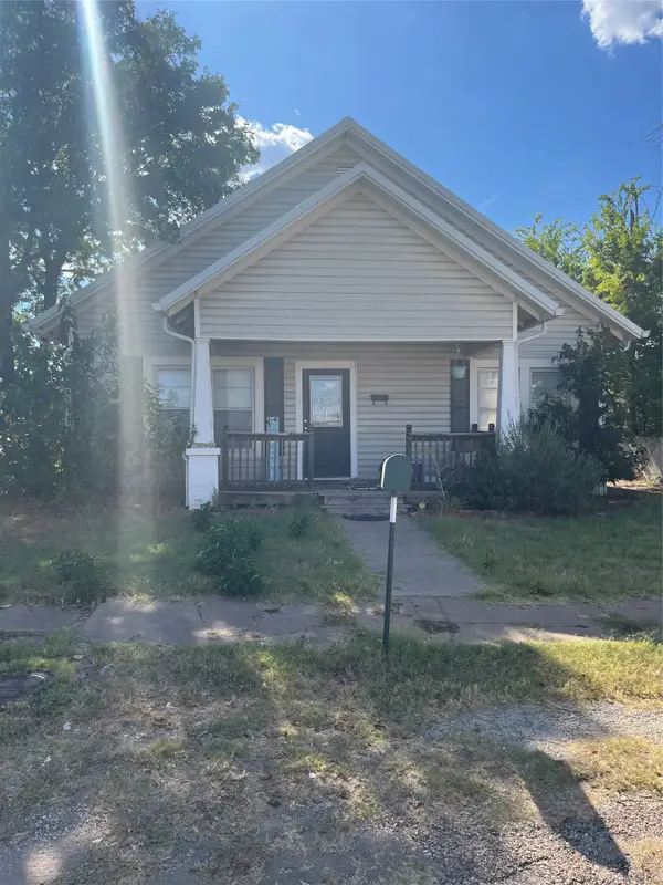 400 Arch Street, Baird, TX 79504