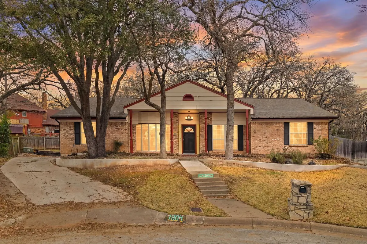 1904 Bay Oaks Court, Fort Worth, TX 76112 - #1