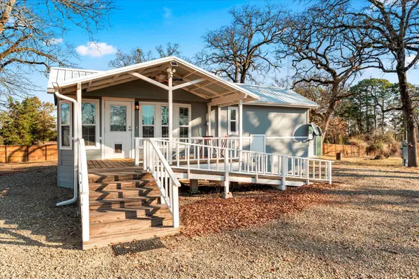 6330 Farm Road 1402, Mt Pleasant, TX 75455