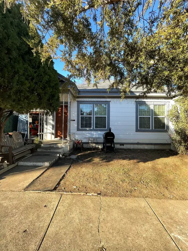 607 Neches Street, Dallas, TX 75208