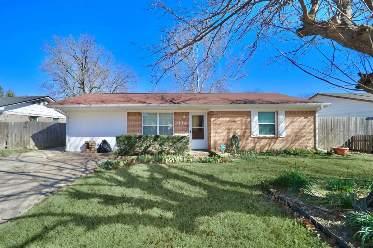 1914 Del Oak Drive, Mesquite, TX 75149 - #1