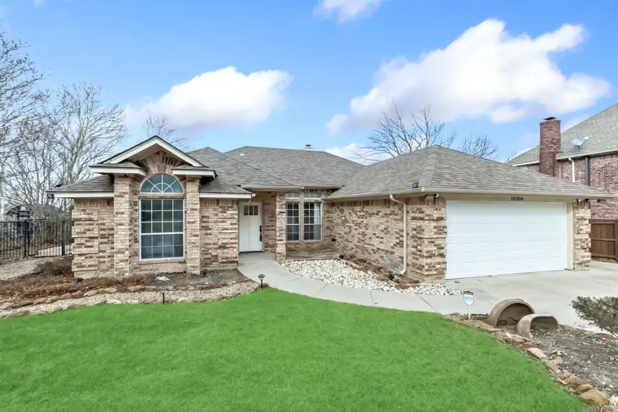 10304 Gray Oak Lane, Fort Worth, TX 76108 - #2