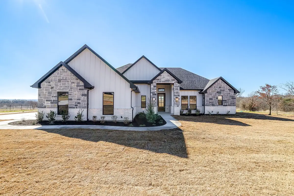 1016 Freedom Court, Weatherford, TX 76088 - #1