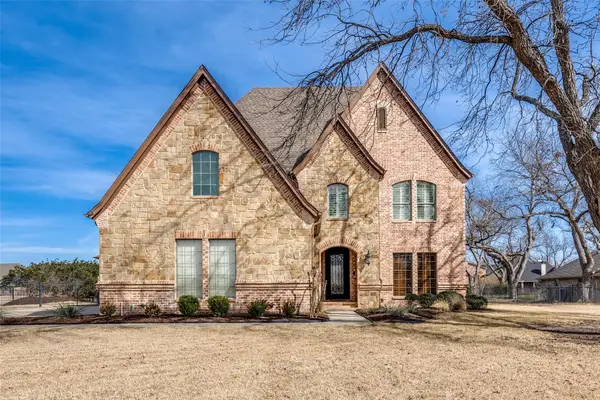 11824 Pecan Orchard Way, Saginaw, TX 76179