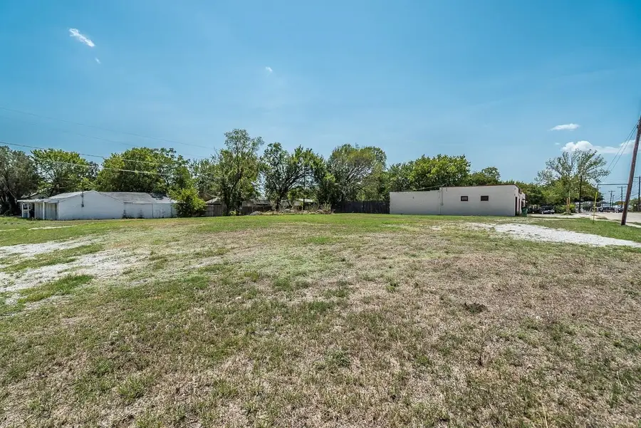 8021 White Settlement Road, White Settlement, TX 76108 - #2