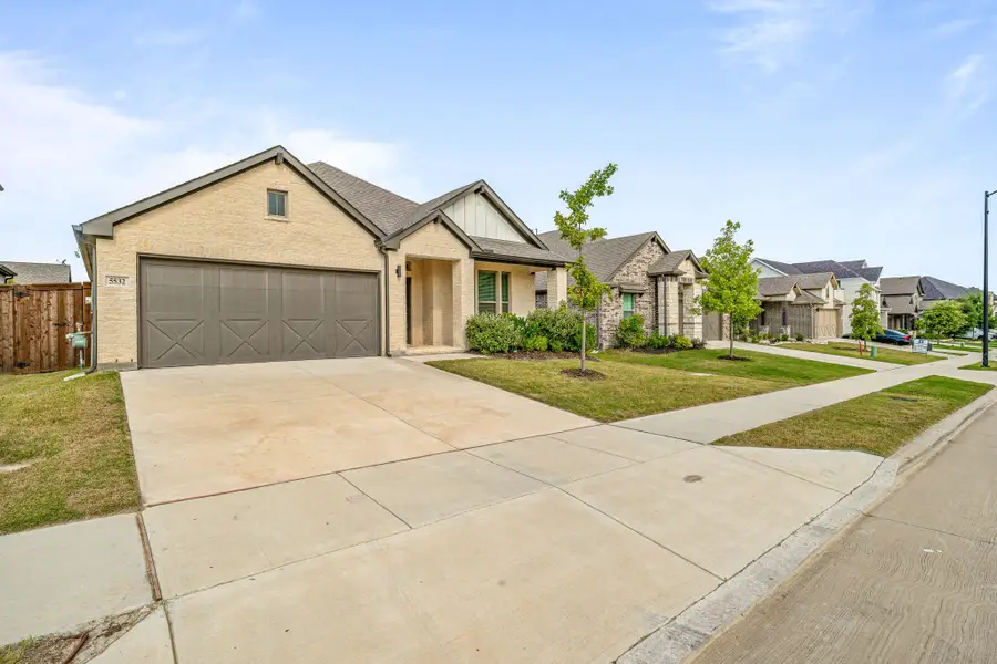 5532 Santa Elena Court, Benbrook, TX 76126 - #3