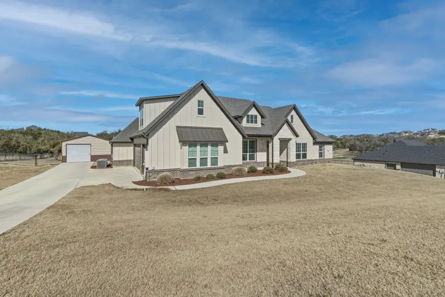 320 Oak Meadow Lane, Weatherford, TX 76085 - #2