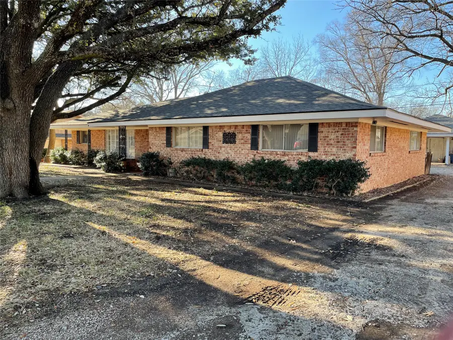 1409 Yarborough Drive, Sherman, TX 75092 - #2