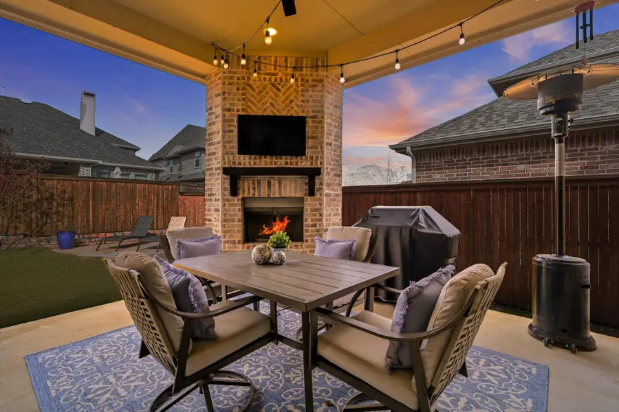 1401 Bluebell Avenue, Lantana, TX 76226 - #2