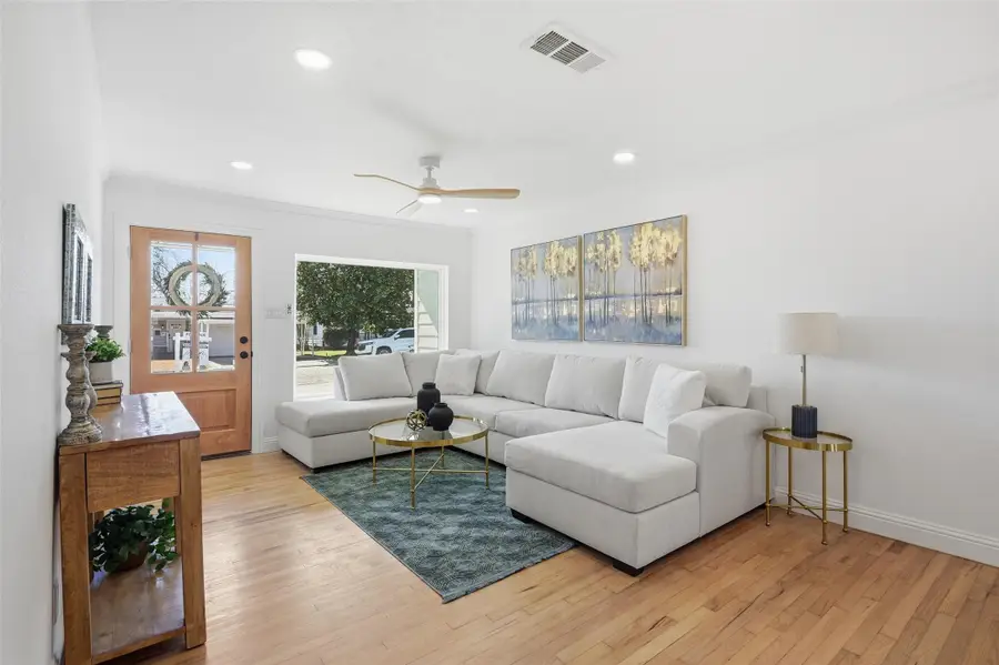 5041 Nadine Drive, Haltom City, TX 76117 - #3