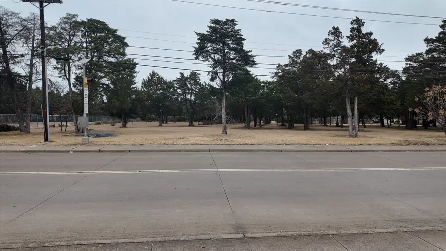 3913 Blue Ridge Boulevard, Dallas, TX 75233 - #3