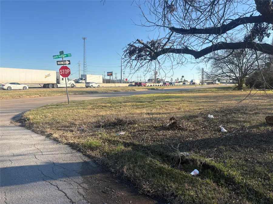 1813 S 24th, Waco, TX 76706 - #2