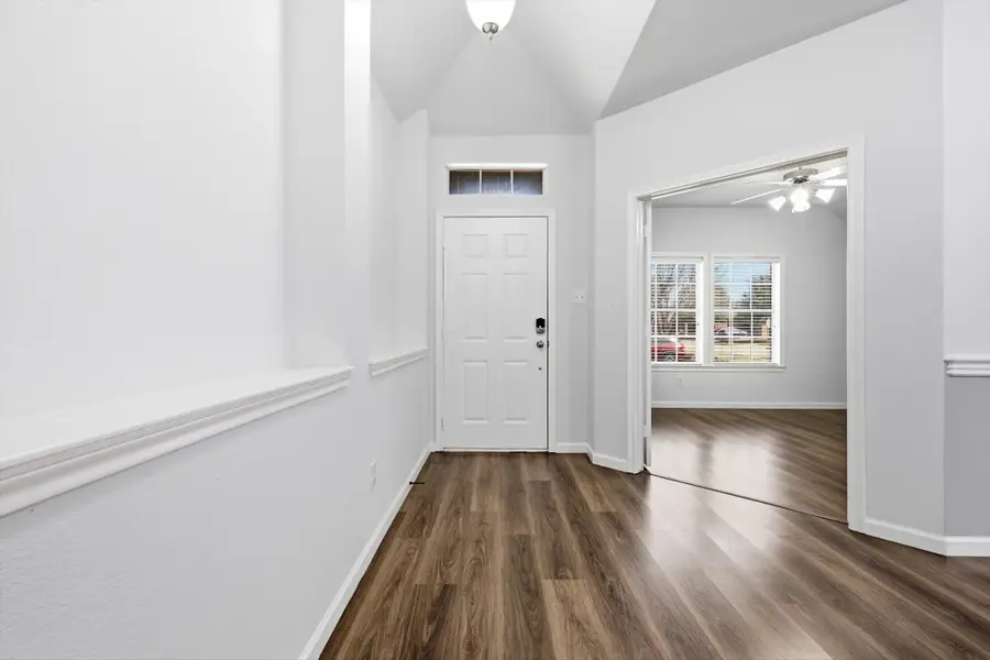 5501 Balmorhea Drive, Justin Roanoke, TX 76226 - #2