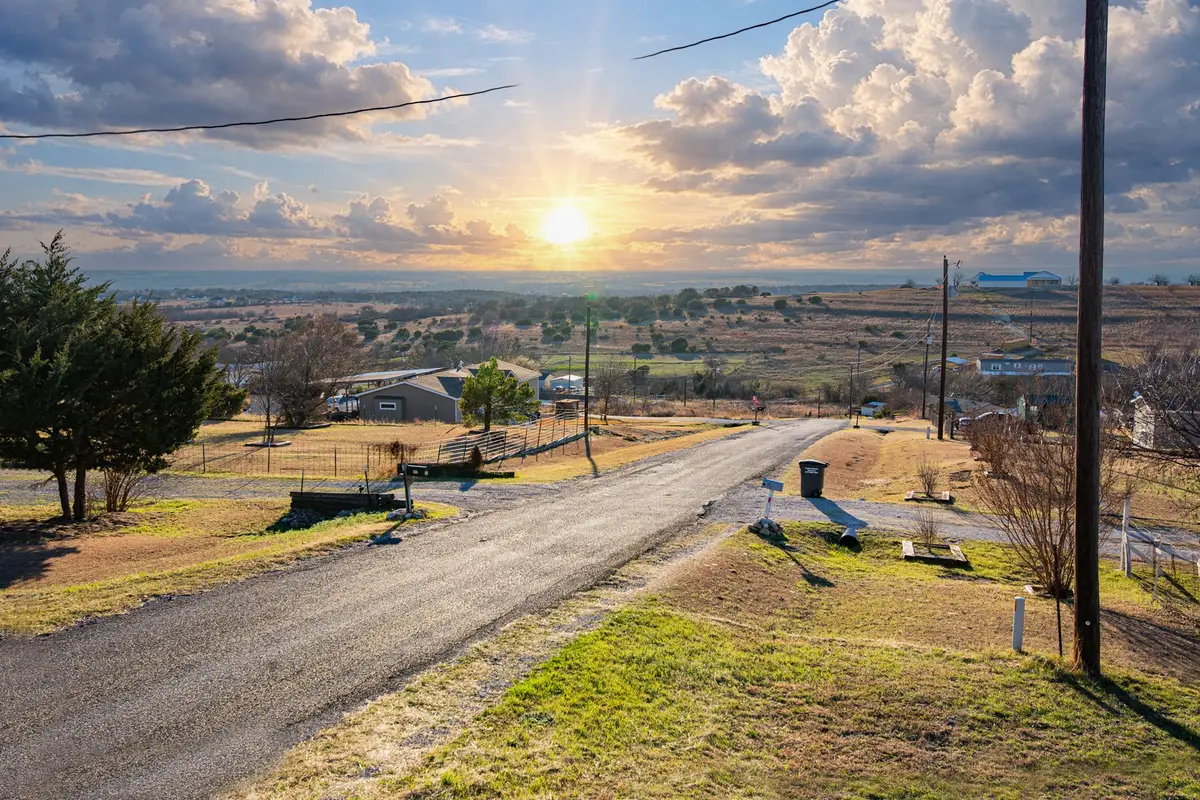 124 Upper Denton Court, Weatherford, TX 76085 - #1