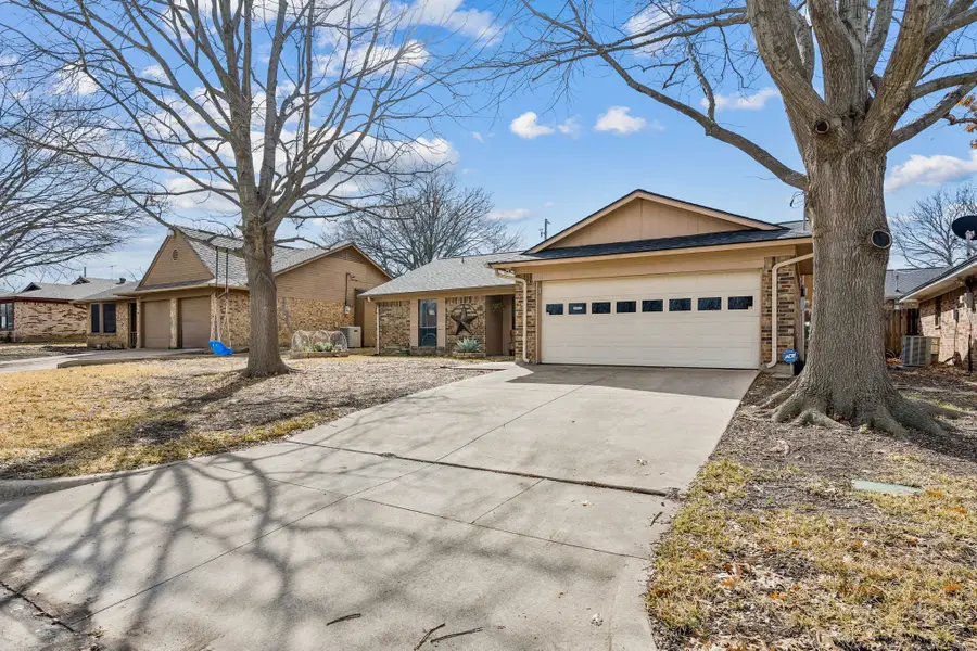 8521 Whitney Drive, Fort Worth, TX 76108 - #2