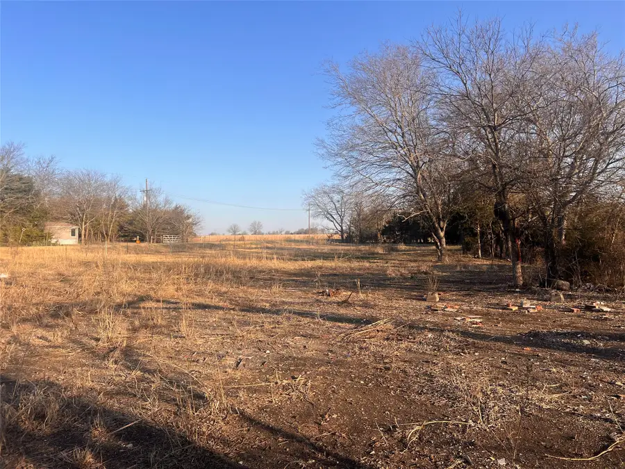 3915 Fm 815, Trenton, TX 75490 - #3