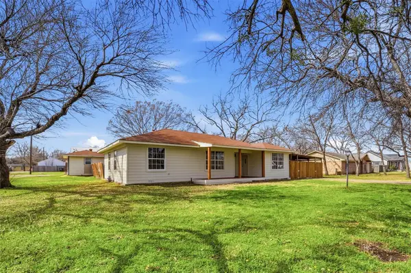 404 S 4th Street, Crandall, TX 75114