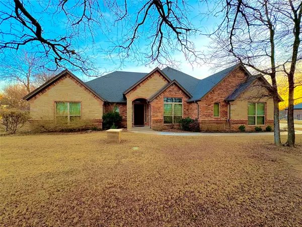 517 Cox Drive, Weatherford, TX 76088