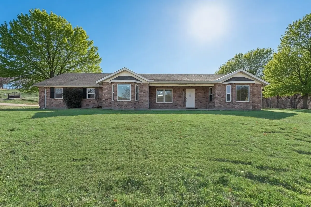 209 N Remuda Court, Fort Worth, TX 76108 - #1