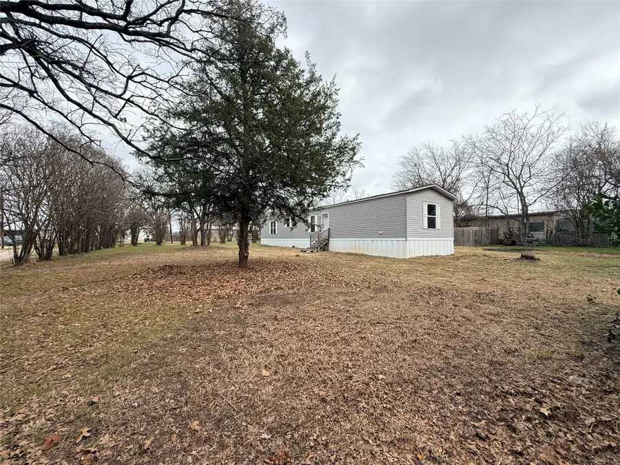 821 Quail Run, Tool, TX 75143 - #3