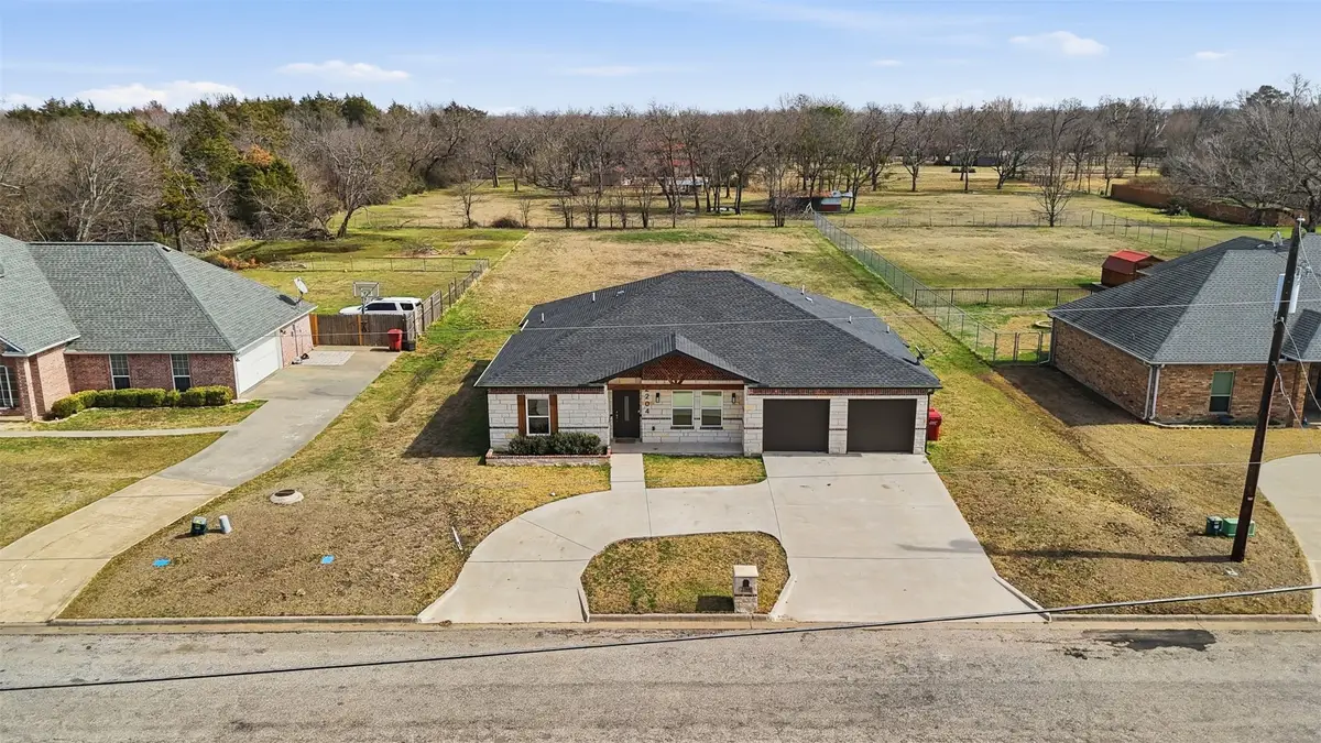2204 Albert Broadfoot Street, Bonham, TX 75418 - #1