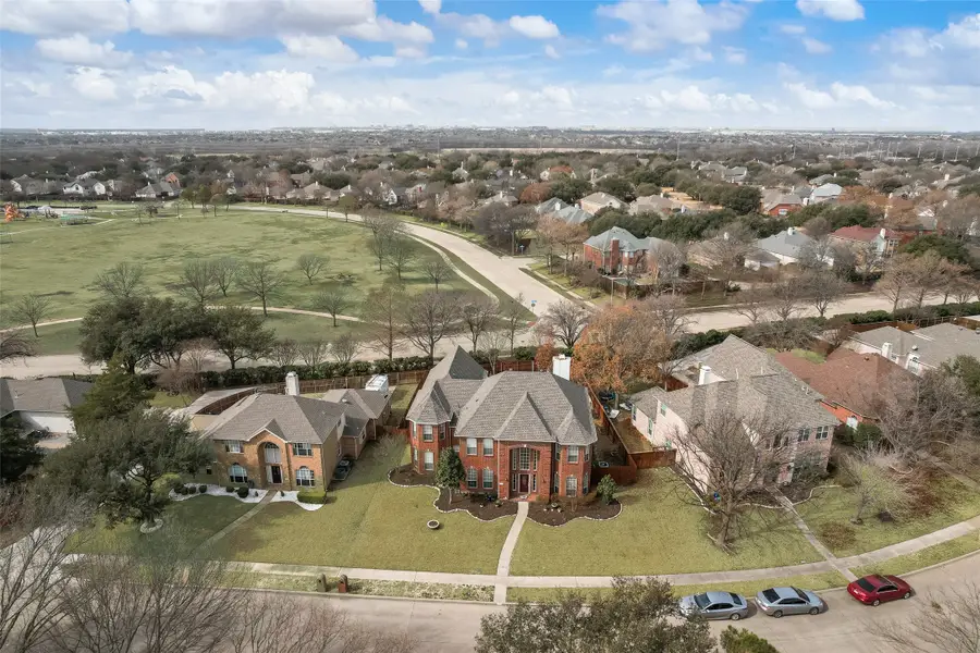 3207 Abingdon Drive, Richardson, TX 75082 - #2