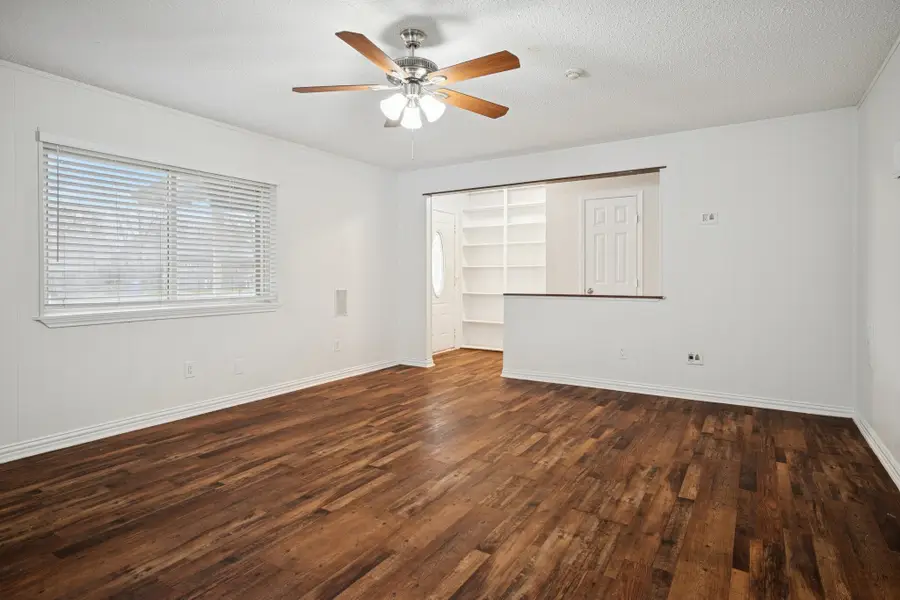 125 Briarwood Drive, Kennedale, TX 76060 - #3