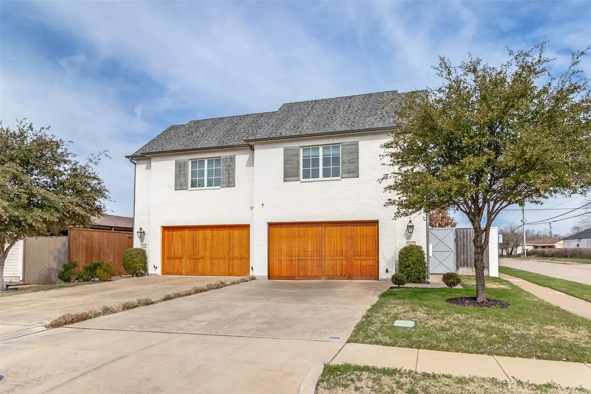 4621 Cowan Avenue, Dallas, TX 75209 - #1