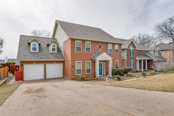 3229 Birch Avenue, Grapevine, TX 76051