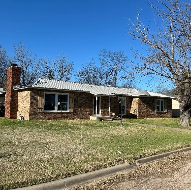 718 Turner Street, Cleburne, TX 76033 - #2