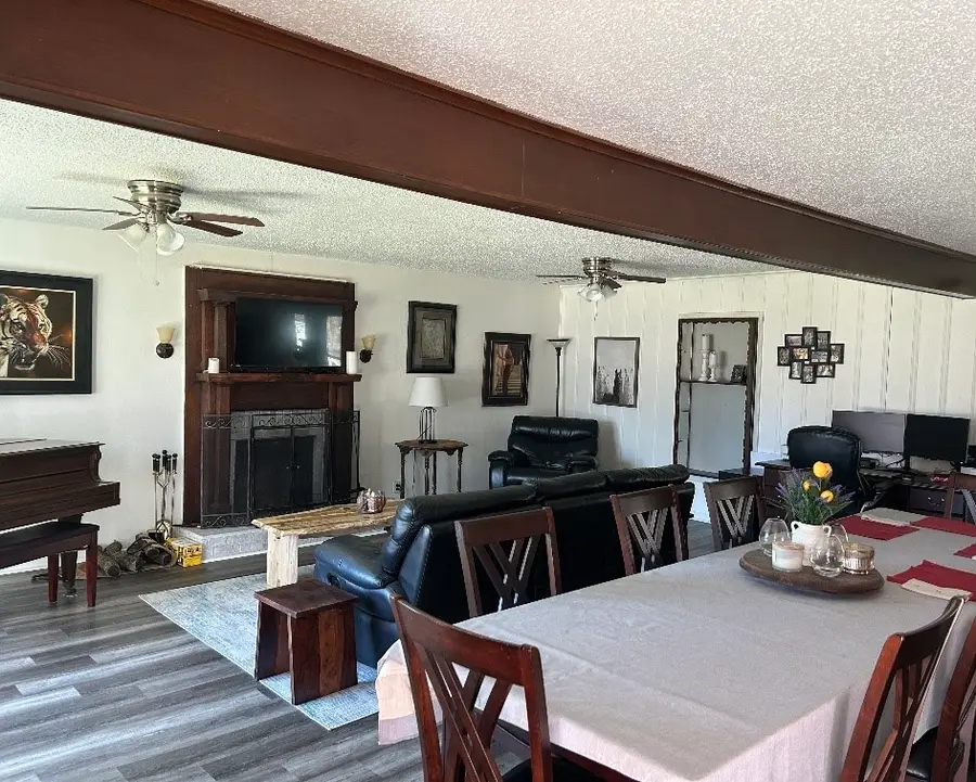 718 Turner Street, Cleburne, TX 76033 - #3