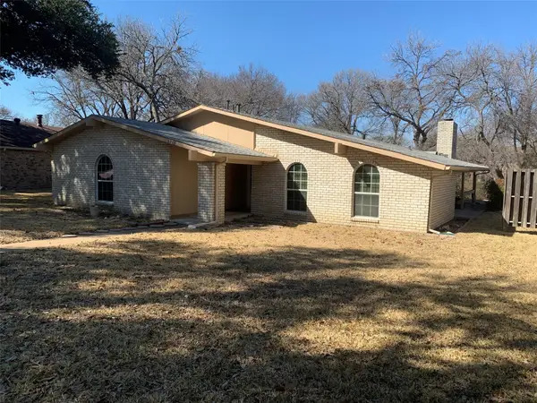5909 Excalibur Drive, Garland, TX 75044