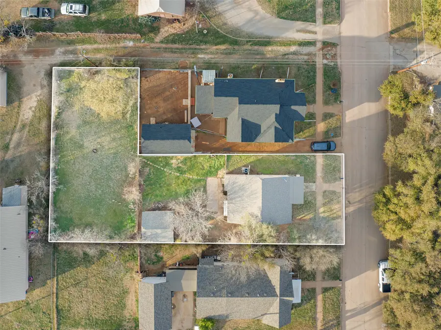 207 S Flint Street, Breckenridge, TX 76424 - #2