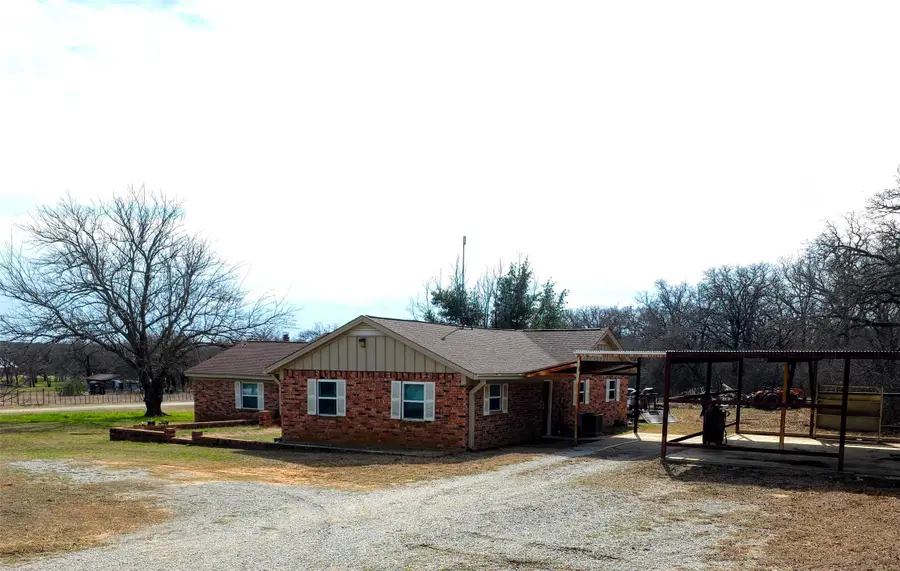 285 Montgomery Road, Mineral Wells, TX 76067 - #3