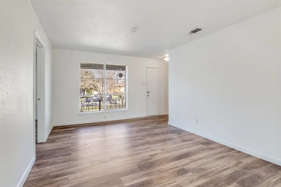 10040 Tokowa Drive, Dallas, TX 75217 - #2