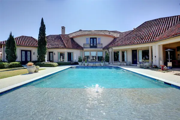 2201 La Rochelle, Flower Mound, TX 75022