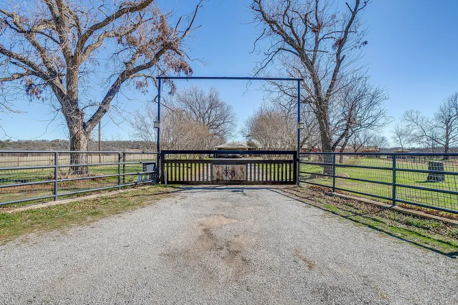 1375 Withers Road, Mineral Wells, TX 76067 - #3