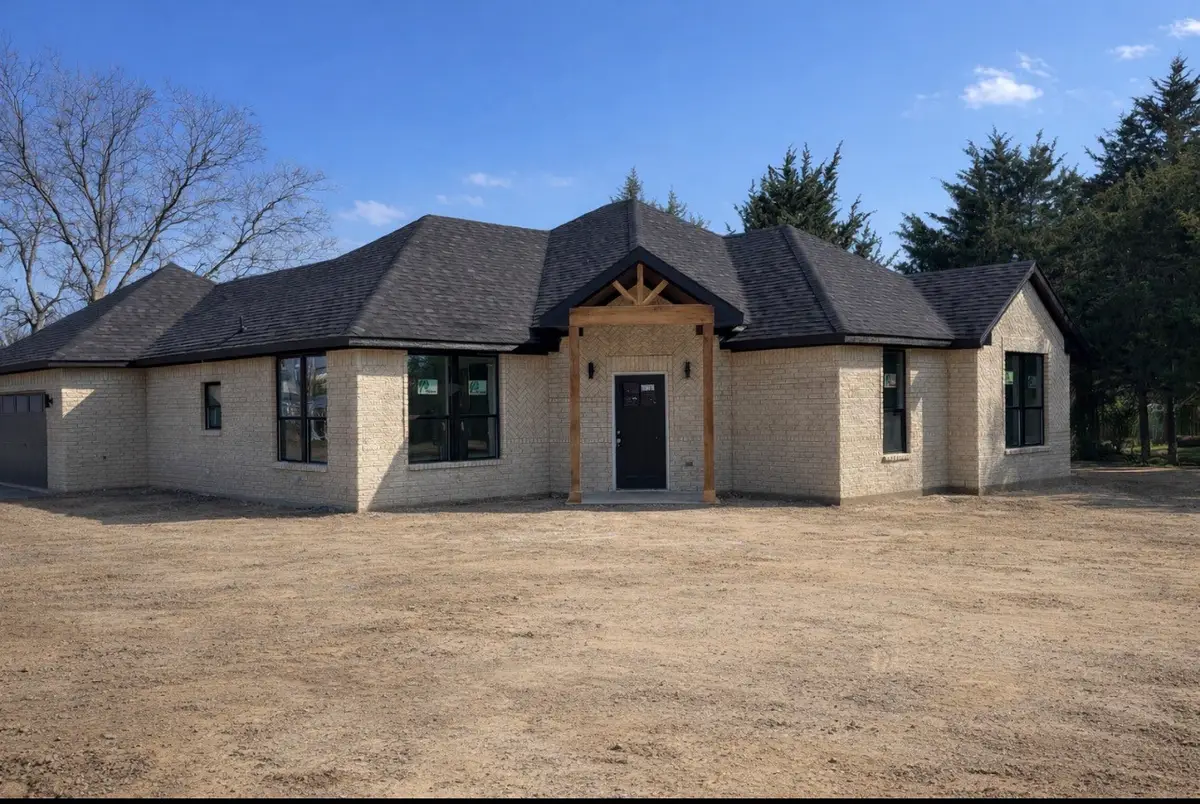 2212 Lakeshore Lane, Glenn Heights, TX 75154 - #1