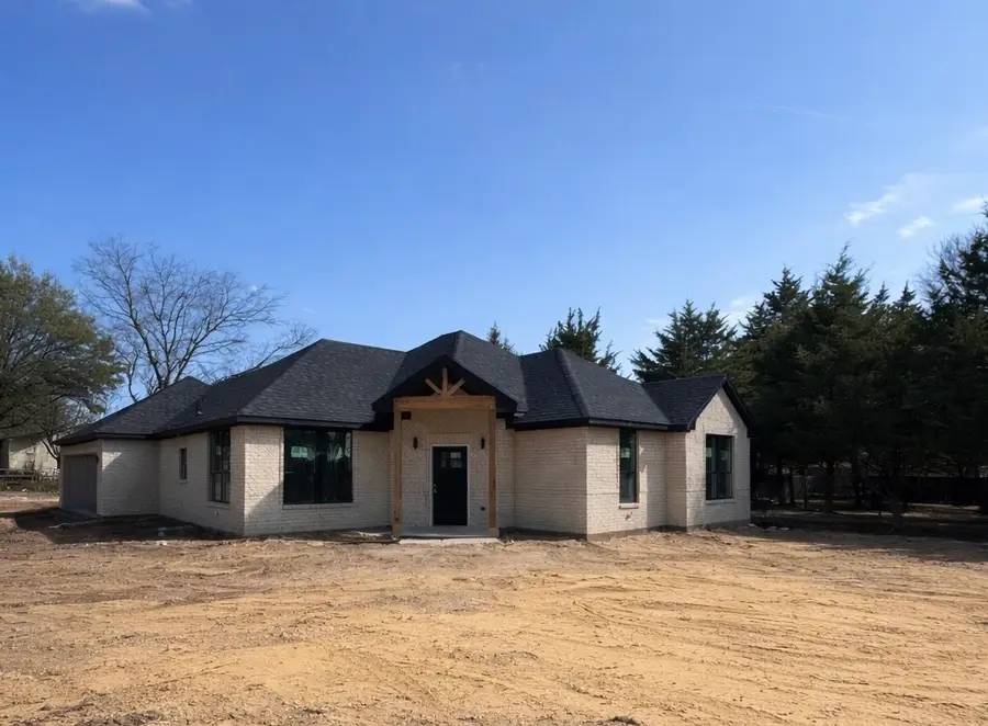 2212 Lakeshore Lane, Glenn Heights, TX 75154 - #2