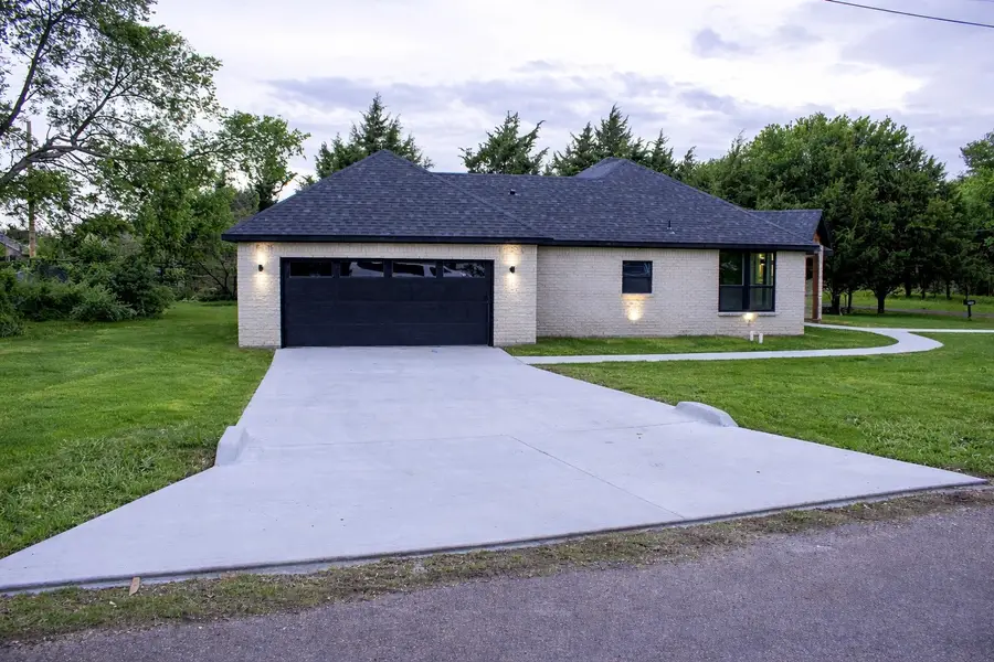 2212 Lakeshore Lane, Glenn Heights, TX 75154 - #3