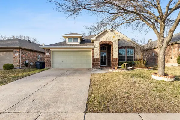 332 Highland Ridge Drive, Wylie, TX 75098
